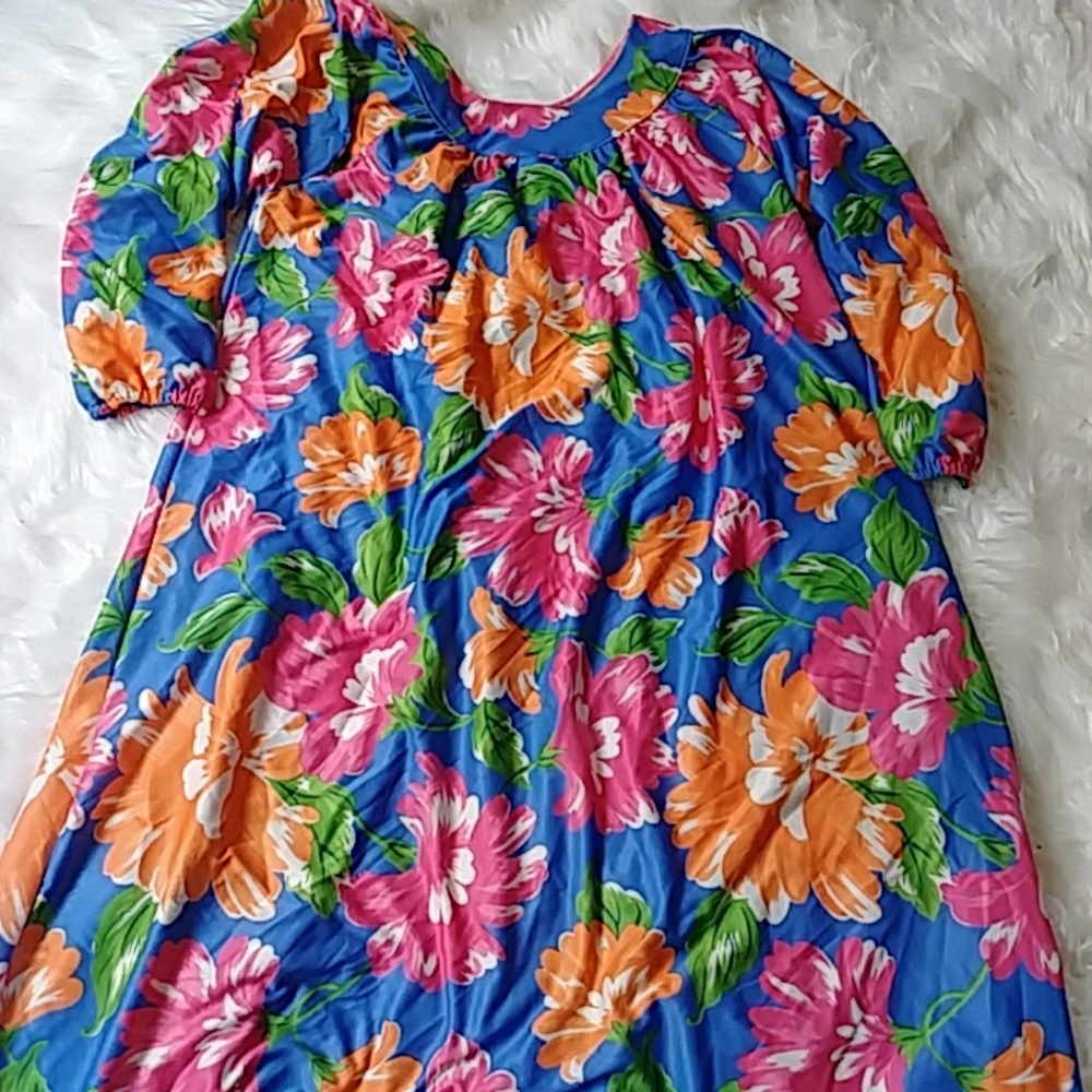 Vintage muʻumuʻu